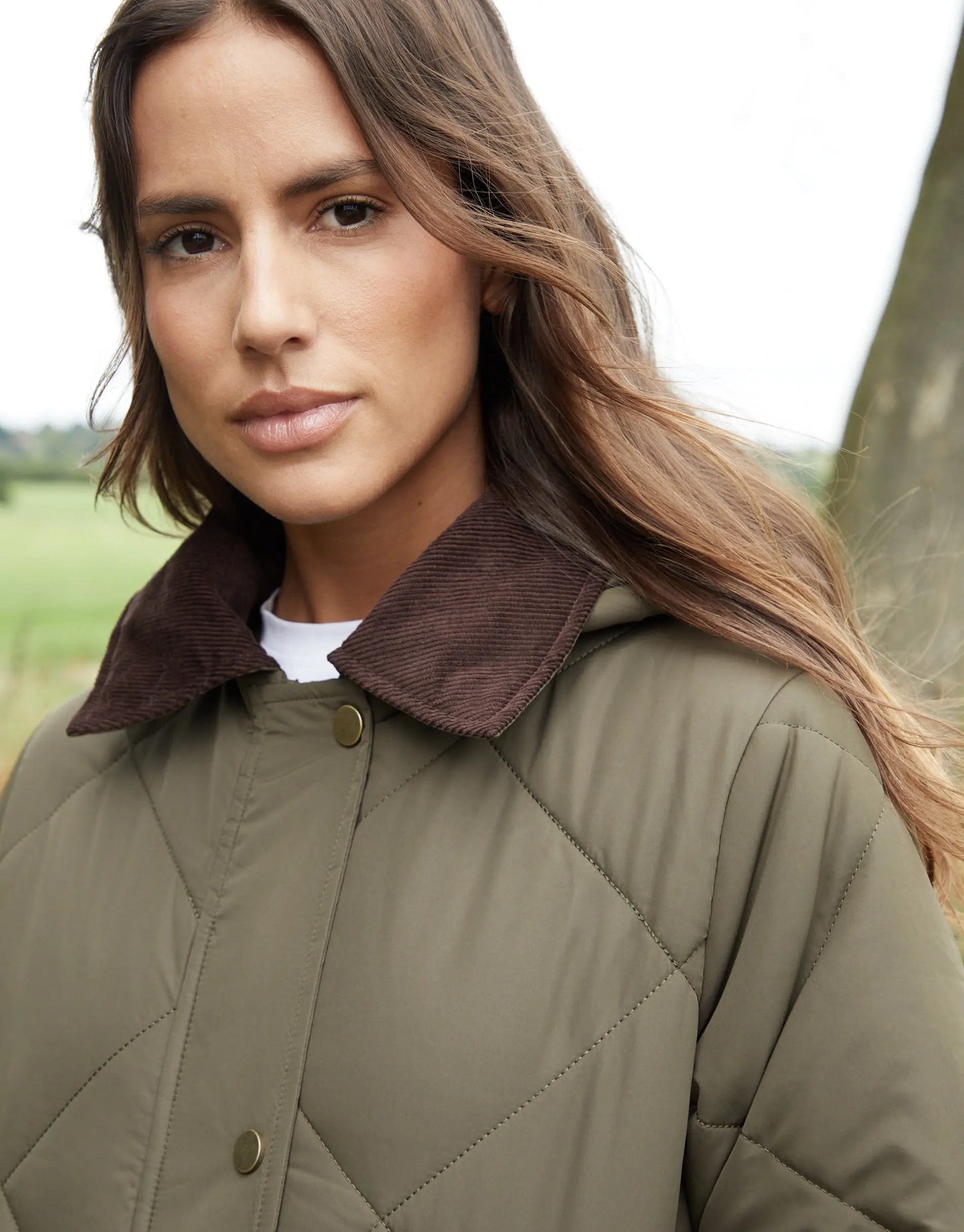 Women's Khaki Diamond Quilted Heritage Longline Barn Jacket with Removable Hood Siouxe