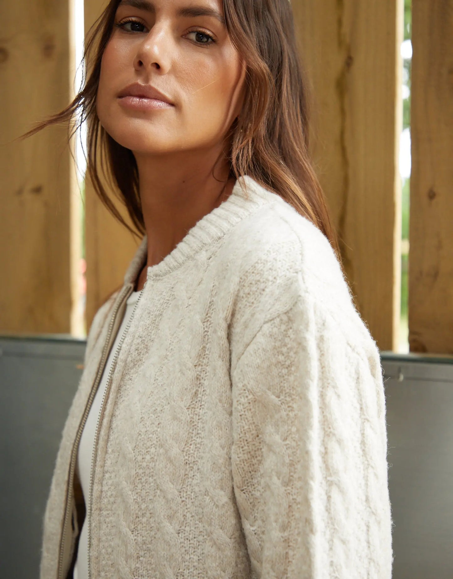 Women's Beige Cable Knit Zip-Up Bomber Jacket Siouxe