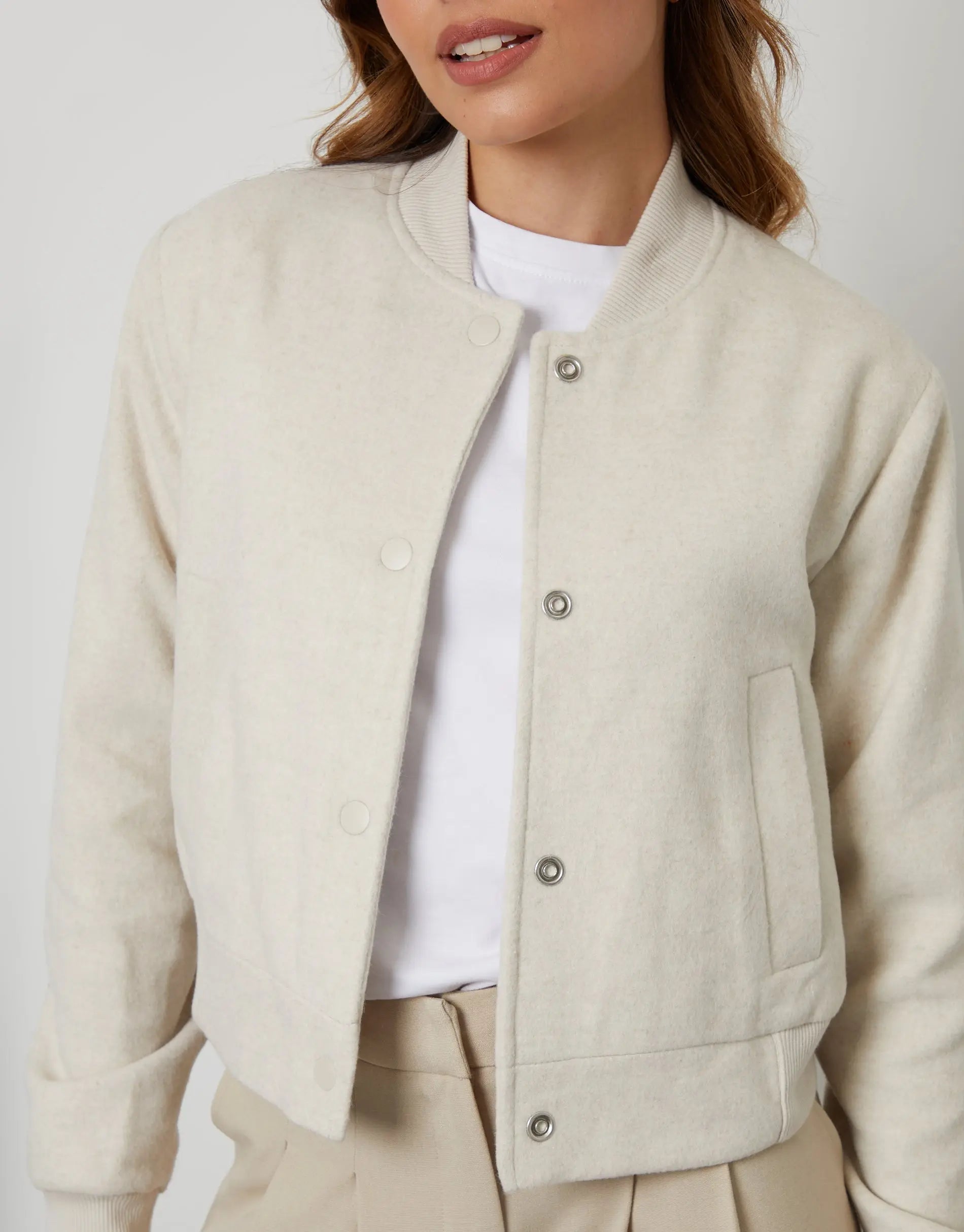 Women's Ecru Brushed Cropped Bomber Jacket Siouxe