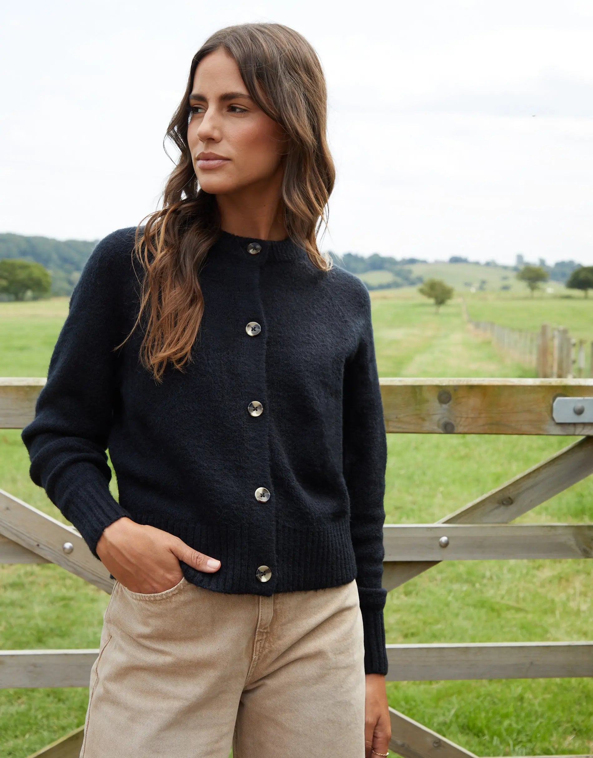 Women's Black Button Up Knitted Cardigan Siouxe